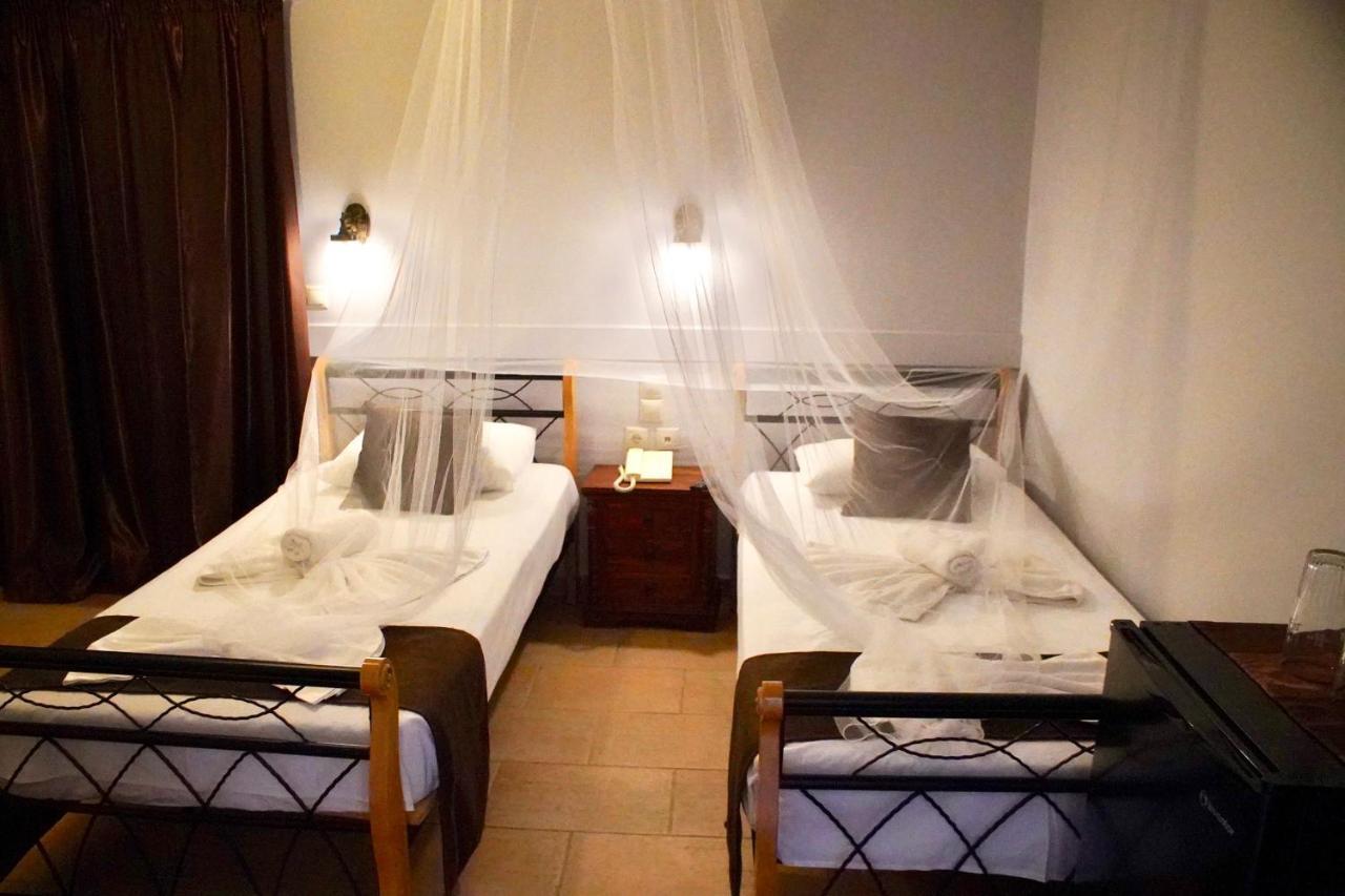 Hotel Notara Diakofti エクステリア 写真
