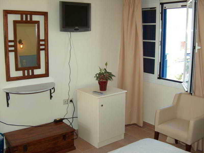 Hotel Notara Diakofti エクステリア 写真